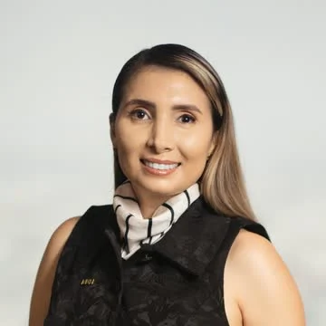 Estefanía Abad